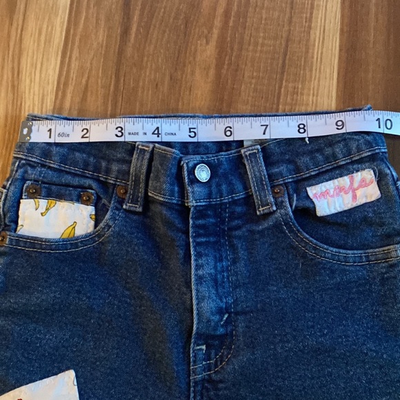 Levi’s with hand sewn monkey patches Girls Size 6 - Picture 11 of 12